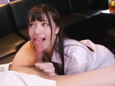 「絶対内緒だよ？」過激サービスしてくれるおっパブ嬢をホテルへ連れ出しパコ撮り